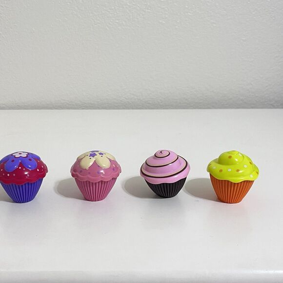 Cupcake Surprise Dolls Lot of 4 Transforms from Cupcake to Doll - Picture 12 of 16